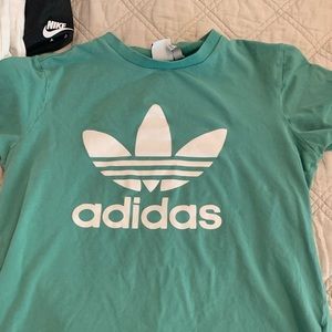 Adidas T-shirt
